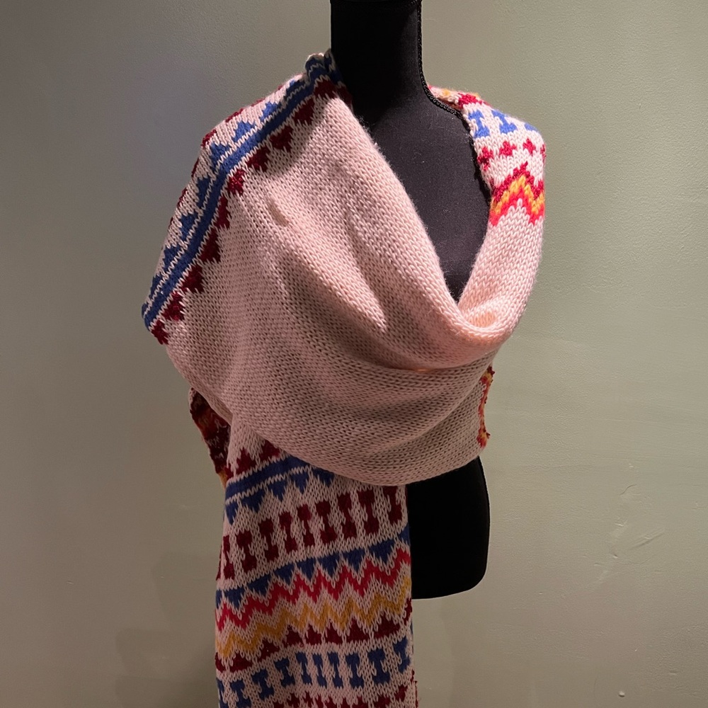 New Zara Multicolored Jacquard Knit Oversized Scarf with fringed ends.